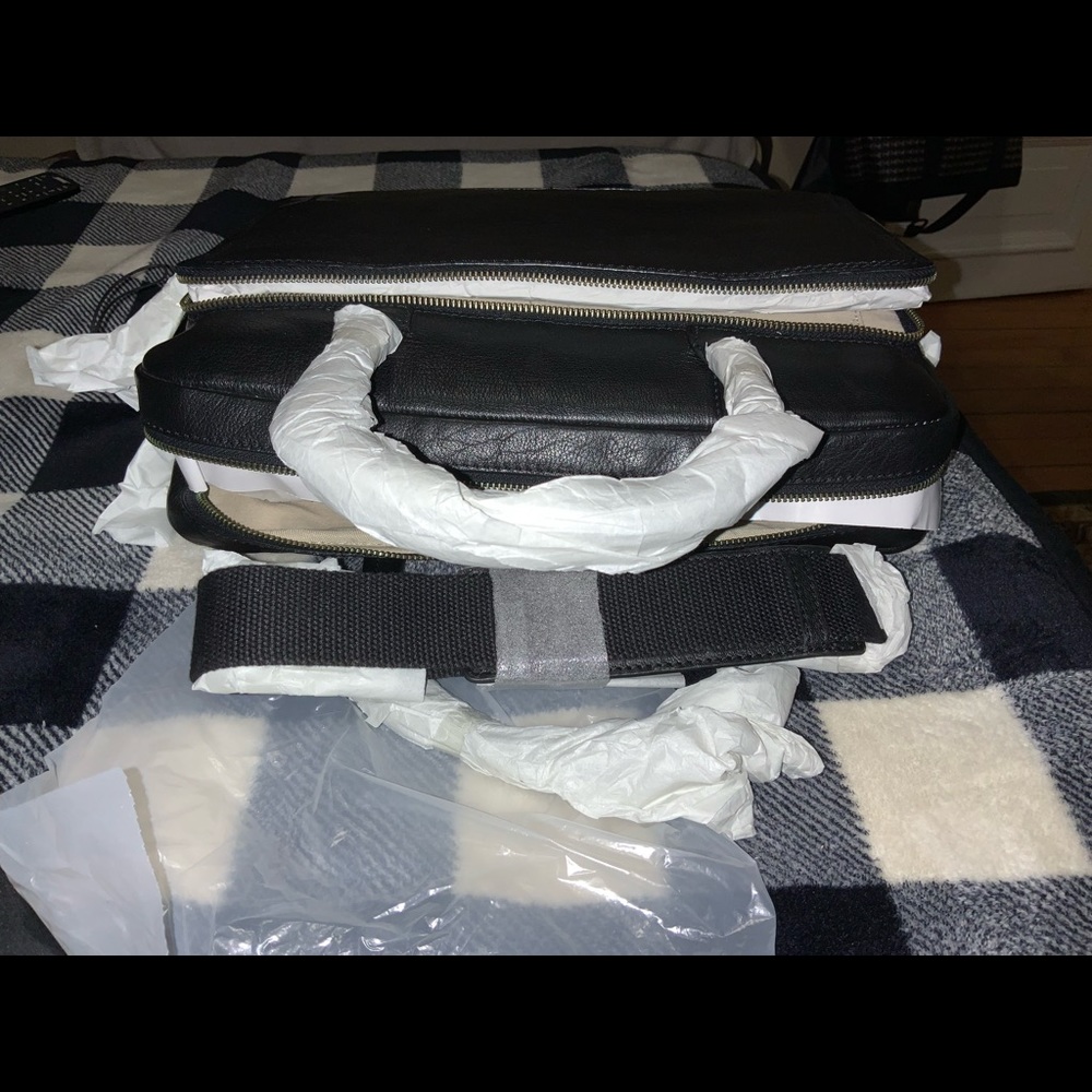 Frye Black Leather Laptop Bag - Picture 10 of 10